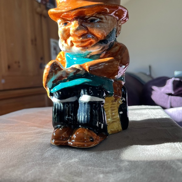 Staffordshire gardener Toby pitcher - Picture 4 of 5